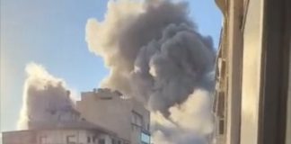 *بالفيديو :- لحظة استهداف اخر شارع اسعد الاسعد المقابل لمنطقة عين الرمانة مباشرة وهذه الغارة’ لم تكن شاملة بالانذارات المسبقة وفيديو اخر بعد الاستهداف’*