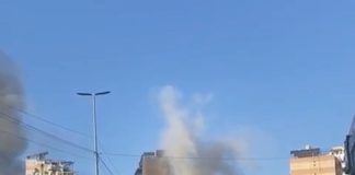 بالفيديو- الغارة و حضور المواطنين على مقربة جدا