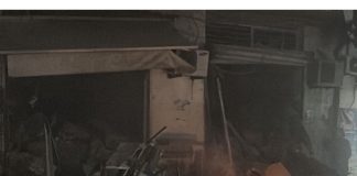 بالفيديو:- الغارة ‘ استهدفت زقاق البلاط وتحديداً ديوان المختار ح.ش. ومعلومات عن وقوع إصابات’