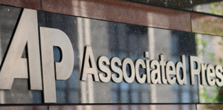 طهران تعتقل صحافياً أميركياً من أصل إيراني