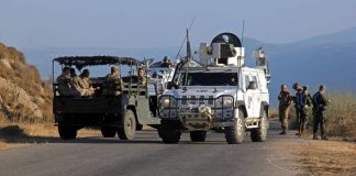 أنهى الجيش اللبناني و قوات اليونيفيل ردم الحفرة التي تسببت بها الغارة يوم امس على طريق النبطية مرجعيون محلة الخردلي وأصبحت سالكة أمام السيارات