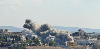 بالصورة غارة*عنيفه على المدينة الصناعية في النبطية