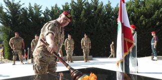 هل تعقد جلسه تشريعيه للتمديد للقادة العسكريين والامنيين ولا ترتبط بالرئاسه الاولى ؟