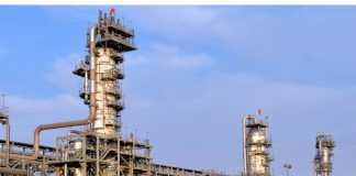 *وسط تركيز على اجتماع “أوبك+” اسعار النفط ترتفع بعد ضعف الدولار*