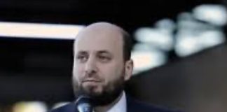 *رئيس الحكومة الانتقالية السورية: حكومتنا مؤقتة حتى شهر آذار 2025 إلى حين البت في القضايا الدستورية*