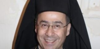 *المطران حداد في عيد الميلاد المجيد: كفانا طائفيات*