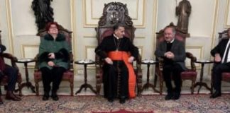 *وفد من الحزب’ التقدمي في بكركي للمعايدة *