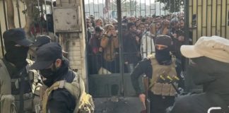 *بي بي سي ترصد الأجواء داخل أحد مراكز التسوية في دمشق، حيث سلّم المئات من جنود النظام السابق أسلحتهم’*