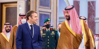 معلومات الجديد: توافق بين ماكرون وولي العهد السعودي على لائحة يتصدرها قائد الجيش أولاً وإذا لم يحظ بتوافقٍ فهناك 4 أسماء مقترحة وهي زياد بارود وناصيف حتي وسمير عساف ونعمت افرام