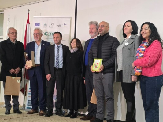 0e7faaa7-d0f9-44d7-b386-95aff1e97c41