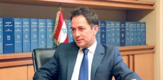 زياد بارود لـ “جدل”: انا لست جزءاً من أي لائحة وأجزم ذلك ولم يُعرض علي أي شيء وانا في السابق لا اعتبر أنني تعيّنت وزيراً للداخلية بل خدمت بالوزارة