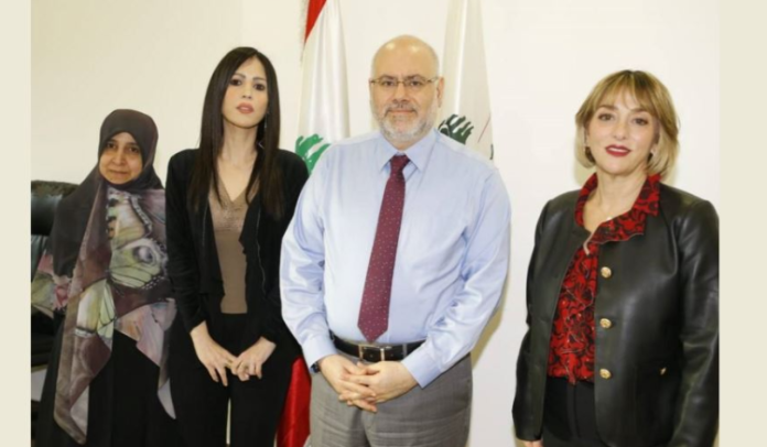 3791f61f6794c7f0eb3ef91b484196e7