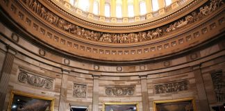 ترامب وبايدن يصلان إلى الكونغرس لبدء مراسم التنصيب