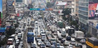 حركة المرور كثيفة من الضبية باتجاه أنطلياس وصولاً حتى نهر الموت