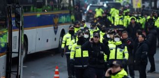 محاولة توقيف جديدة لرئيس كوريا الجنوبية.. طلب للشرطة بالتدخل