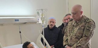 قائد الجيش بالإنابة عاد الرائد محمود