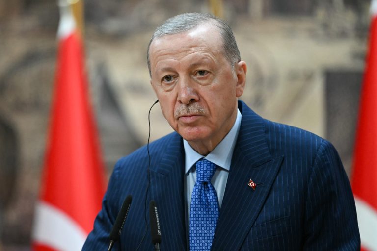معلومات الجديد: الرئيس التركي رجب طيب اردوغان يزور دمشق في اول ايام شهر رمضان المبارك على ان يصلِي في الجامع الأموي