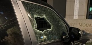 بالصورة: سرقة حقيبة رئيس بلديّة في الاشرفية!