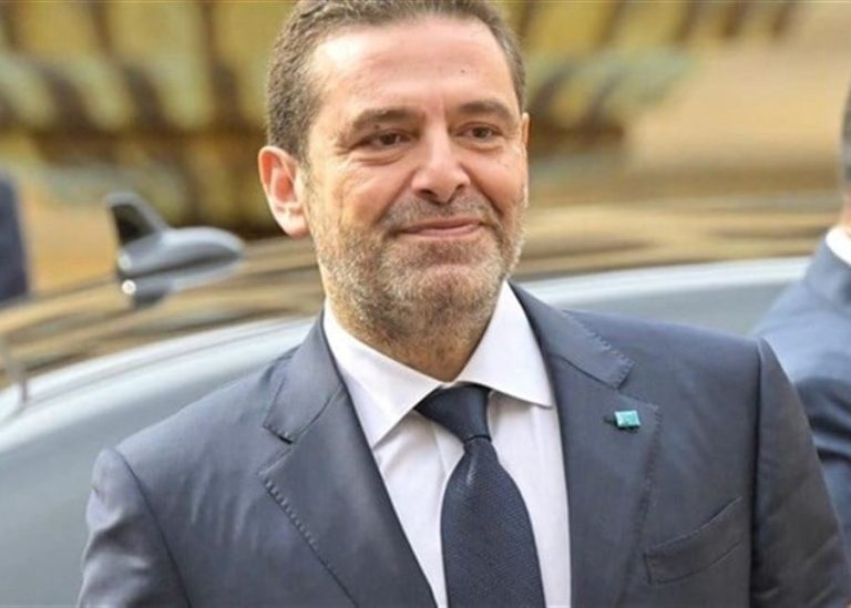 *وصول الرئيس سعد الحريري إلى دارة الرئيس نجيب ميقاتي حيث يستقبله في هذه الأثناء*