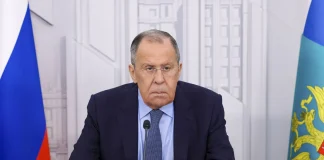 وزير الخارجية الروسي لافروف يصل إلى الرياض