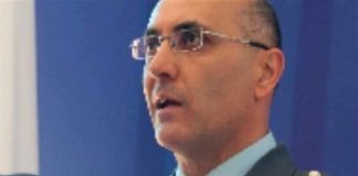 من هو وزير الداخلية أحمد الحجار ؟