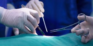 قضيته تعتبر الأخطر من نوعها في فرنسا… جراح يعترف أمام المحكمة: هذا ما فعلته بحفيدتي