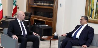 رئيس الجمهوريّة بحث أوضاع الجالية اللبنانية في ليبيريا ومالي خلال لقائه بالسفير اللبناني في البلدين الذي استعرض معه العلاقات الثنائية