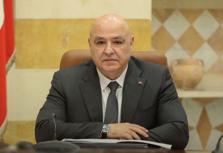 ما الهدف من زيارة عون إلى السعودية ؟