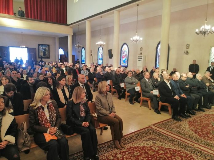 d2d65287-1bf2-4258-b81d-bf2d47e89f0e