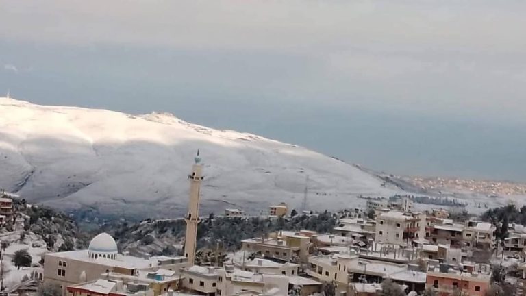 جبل تربل يتزيّن بالأبيض لأول مرة منذ العام ١٩٩٢