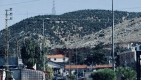 تجدد الاشتباكات بين العشائر والجماعات السورية المسلحة على الحدود اللبنانية السورية