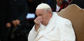 ما هي الحالة الصحية للبابا فرنسيس؟