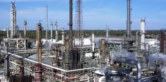 *حريق في مستودع نفايات مصفاة مارون للبتروكيماويات في إيران’*