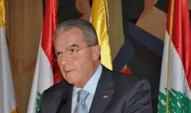 *وديع الخازن : المرحلة الراهنة لا تحتمل المزيد من المراوغة السياسية والتأخير في تشكيل حكومة إنقاذية*