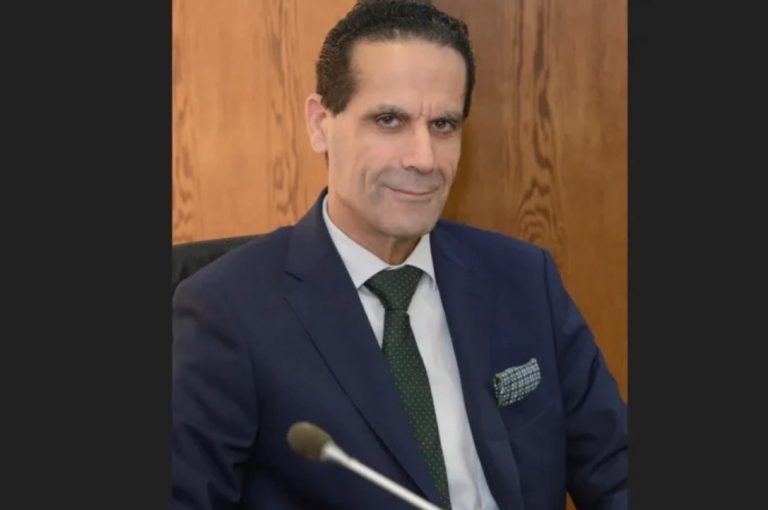 *من هو عبد الرضا ناصر الذي طُرِح اسمه للمقعد الشيعي؟*