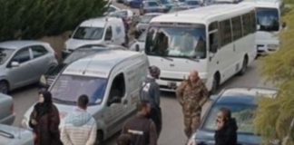 *وقفة إحتجاجية بسبب إنقطاع التيار الكهربائي*