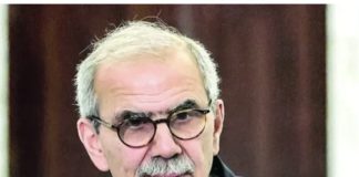 سلام: الرحلات بين طهران بيروت مرتبطة بسلامة امن المطار وهناك شركات ايرانية على لائحة العقوبات ونحن على تواصل مع السلطات الايرانية عرضنا طائرتين لبنانيتين لنقل اللبنانيين