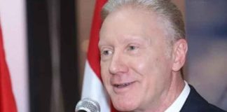 *رجي طلب من دو وال دعم الاتحاد الأوروبي لانسحاب اسرائيلي’ كامل من لبنان وتسلم دعوة من لافروف لزيارة روسيا*