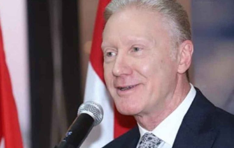 *رجي طلب من دو وال دعم الاتحاد الأوروبي لانسحاب اسرائيلي’ كامل من لبنان وتسلم دعوة من لافروف لزيارة روسيا*