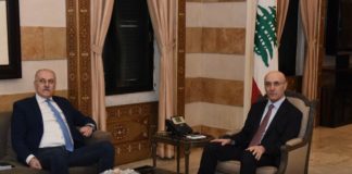 *عبد الله زار وزير الداخلية وبحث في عدد من القضايا التي تهم بلديات اقليم الخروب*