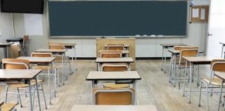 *هل ستقفل المدارس خلال العاصفة ؟*