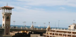 *كارثة تنتظر مصر: أكثر من 7000 عقار في الإسكندرية مهدد بالسقوط*