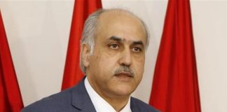 *النائب هادي أبو الحسن؛ أعلن باسم اللقاء الديمقراطي منح الحكومة الثقة لأنّ تحصين وطننا يتطلّب وجود دولة قويّة وقادرة والحكومة بما تمثّل من توجّهات هي الركيزة الأساسية*