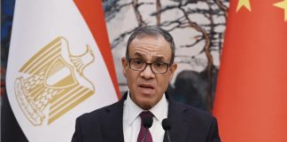 *مصر و روسيا تناقشان التطورات الإقليمية وقطاع غزة*