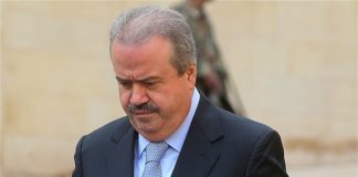 وزير المال ياسين جابر لم يكن في إجازة عائلية