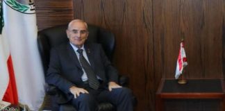 وزير الدفاع عرض للتطوّرات مع زواره