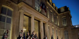 “ماكرون عون والشرع”… تفاصيل اللقاء الثلاثي!