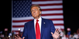 ترامب يتراجع عن مقترحه بشأن غزة: لن يطرد أحد من القطاع