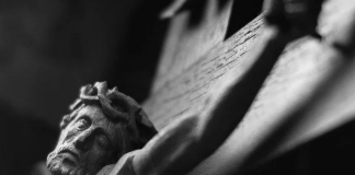 الكرادلة الكاثوليك احتفلوا ببدء الصوم في غياب البابا فرنسيس بقداس “أربعاء الرماد”