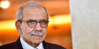 سلام تلقى اتصالا من ماكرون